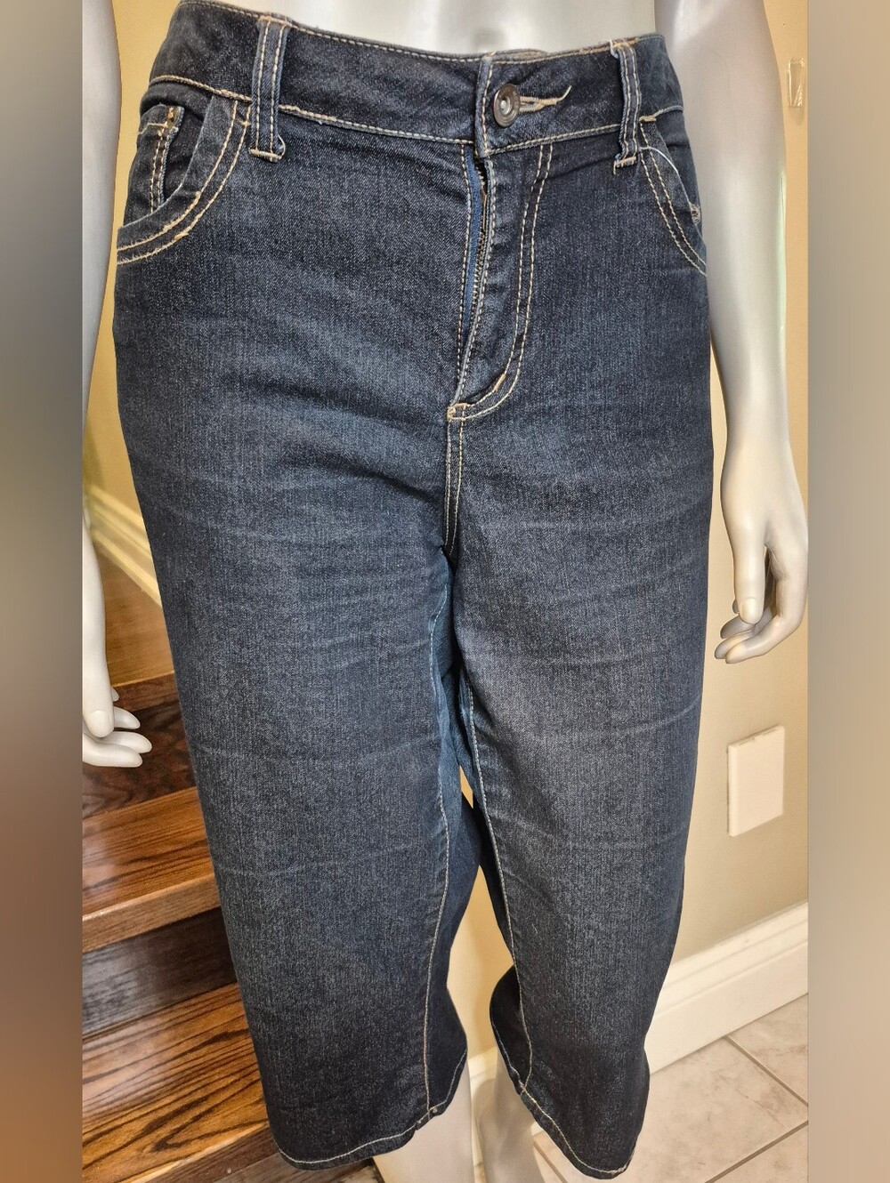 Baccini Navy Blue Denim Jeans With Detailed Stitching